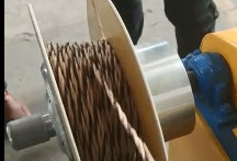 高速弓形三芯線合股機(jī)GSXH400-19型試機(jī)現(xiàn)場(chǎng)