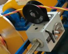 安裝在昆明昆寶電線電纜制造有限公司 高速RVS雙盤(pán)絞線機(jī)GSP630ZTD型一套生產(chǎn)現(xiàn)場(chǎng)