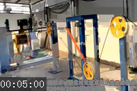 光纜雙向主動復(fù)繞機組GLZFR2000-2000型試機現(xiàn)場