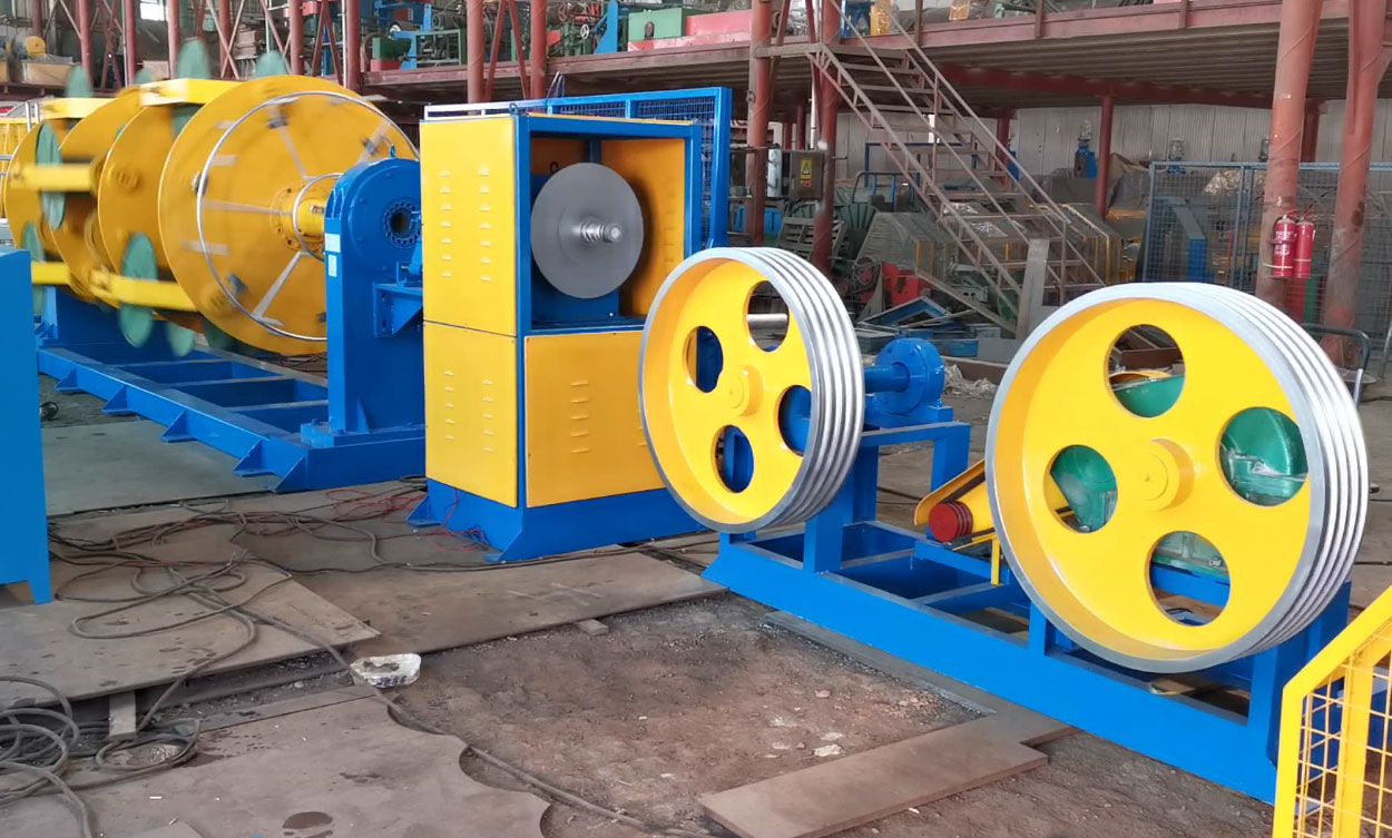 PLC變頻控制成纜機CL630-1+9GR型