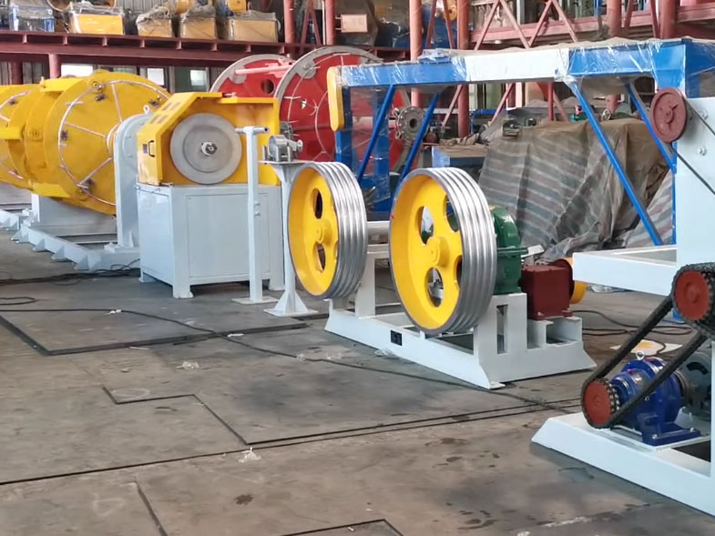 PLC變頻控制籠絞高速繞包機LJ500-6+630-6+CZR400型